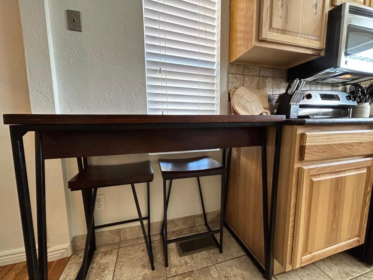 Home Sweet Idahome, Feels Like Home With All The Decor You Wish You Could Afford King Bed In Master, Fully Fenced Dog Friendly Yard, A Few Blocks From Bsu And Downtown Boise, Your Perfect Stay! المظهر الخارجي الصورة